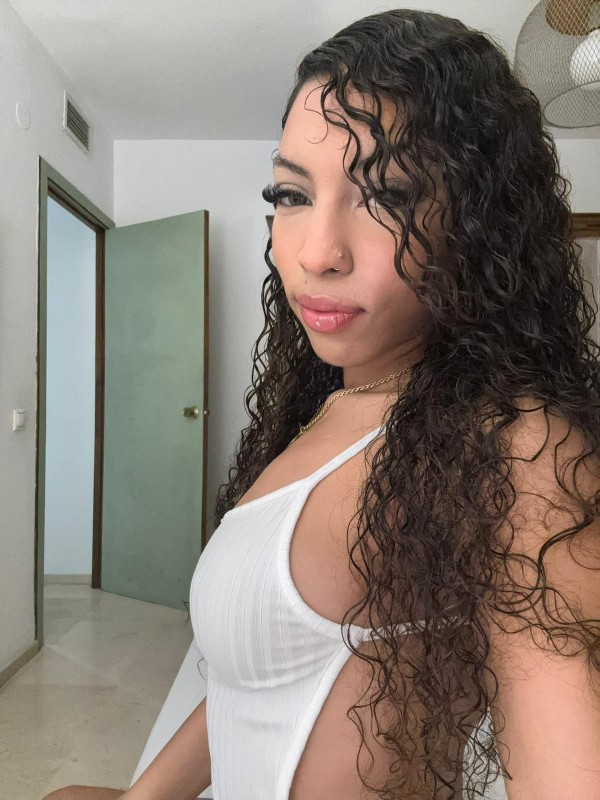 Scort, Eva 22 Años, Venezolana