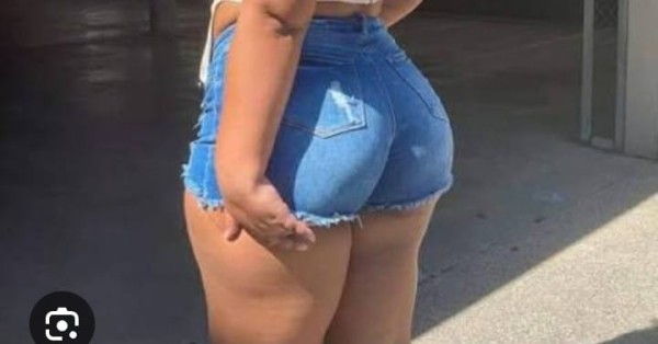 ESTOY EN TORRE DEL MAR , ES MI PRIMERA VEZ AQUI