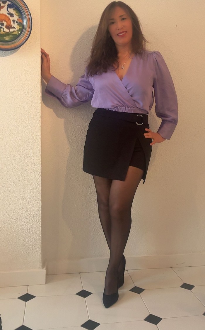 SERE TU PROFESORA 24H ACTIVA PARA TI .. VICIO TOTA