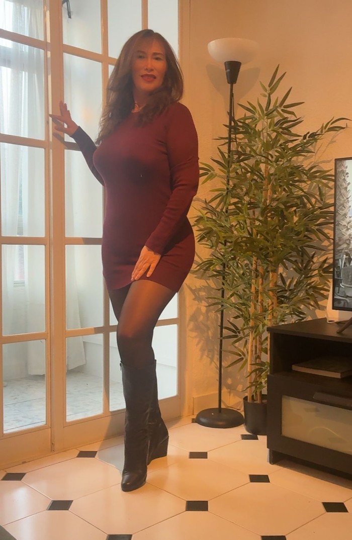 SERE TU PROFESORA 24H ACTIVA PARA TI .. VICIO TOTA