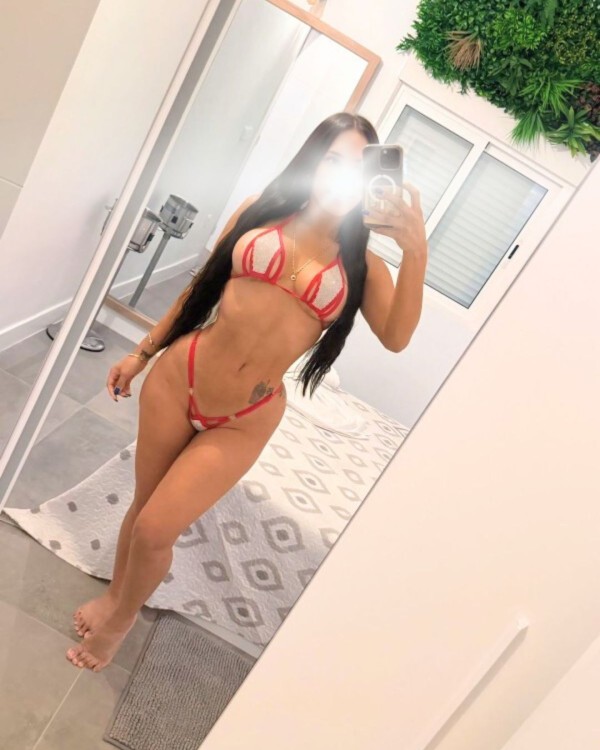 EXPERIENCIA ÚNICA · LATINA VENEZOLAN