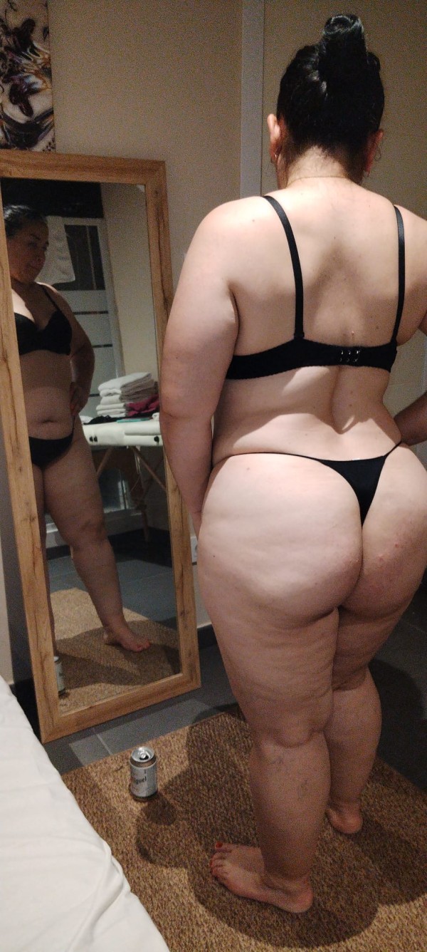 Única no te quedes con las ganas de conocerme.