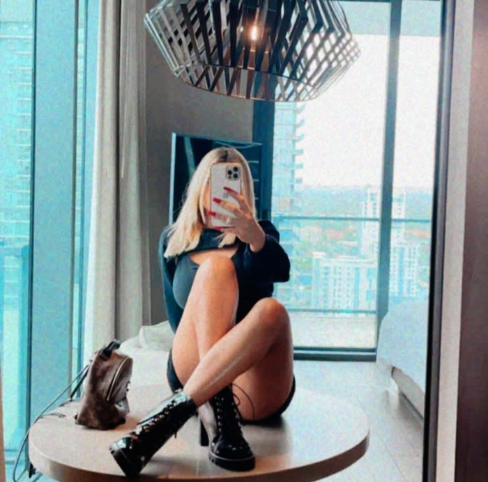 Clhoe mexicana novedad 24hs fiestera elegante