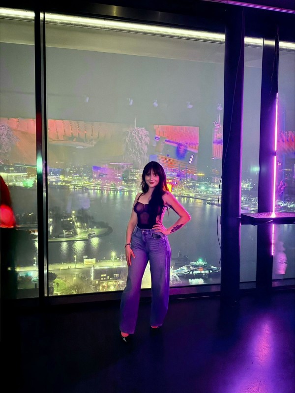 Soy SARITA una chica GUAPA y con ganas de pasarlo BIEN….