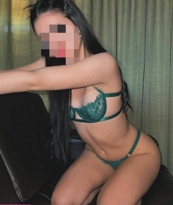 LLENAME LA CARA CON TU LECHITA. HAGO GRIEGO. NOVEDAD EN LEON