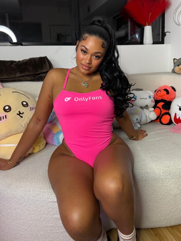 DISPONIBLE 24 HORAS ESPERANDO POR TI.