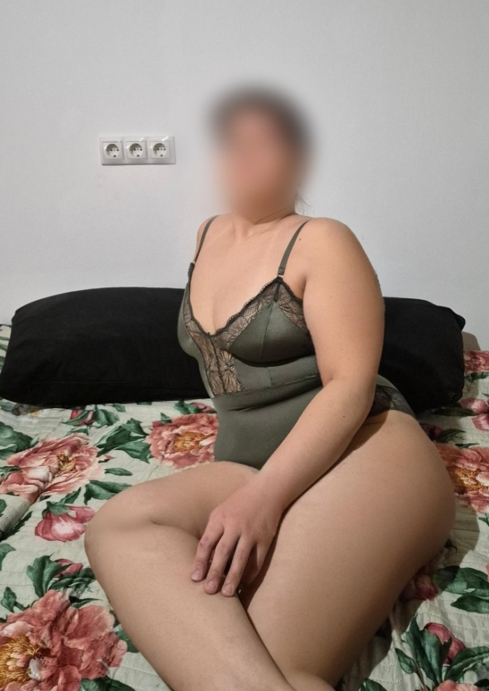 HOY ESPAÑOLA CON UN BUEN JAMÓN PARA DISFRUTAR