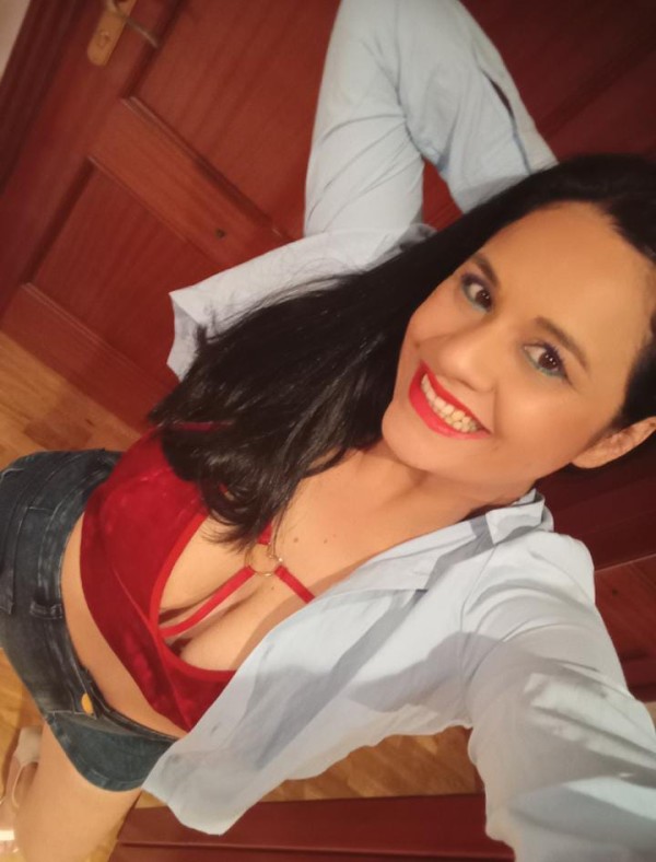 LAURI NOVEDAD EN ROCHAPEA INDEPENDIENTE CARIÑOSA FIESTERA ZAMORA