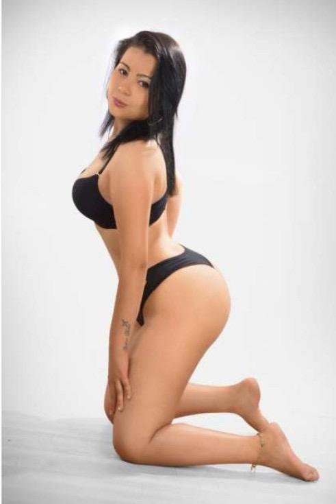 PRECIOSA ESCORT CALIENTE COMPLACIENTE EN OVIEDO