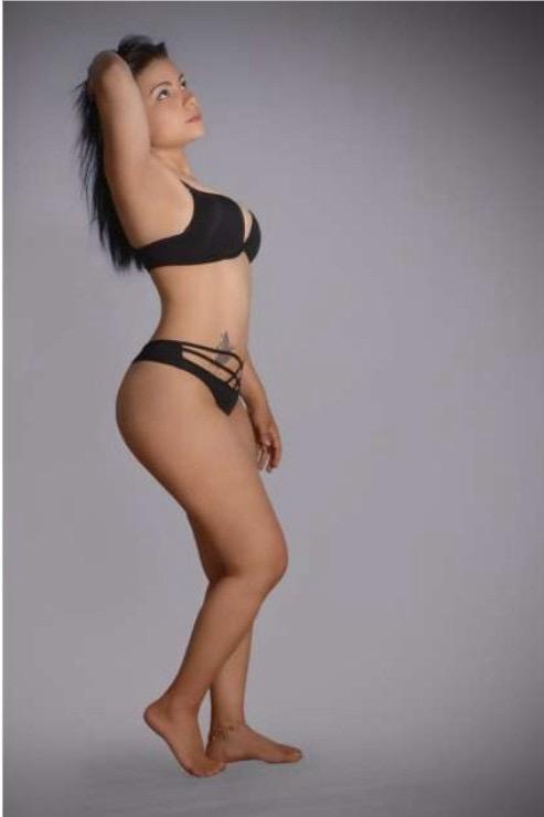 PRECIOSA ESCORT CALIENTE COMPLACIENTE EN OVIEDO