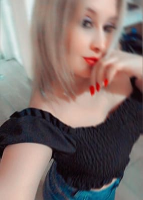 ENTREGADA CACHONDA MORBOSA LUJURIOSA