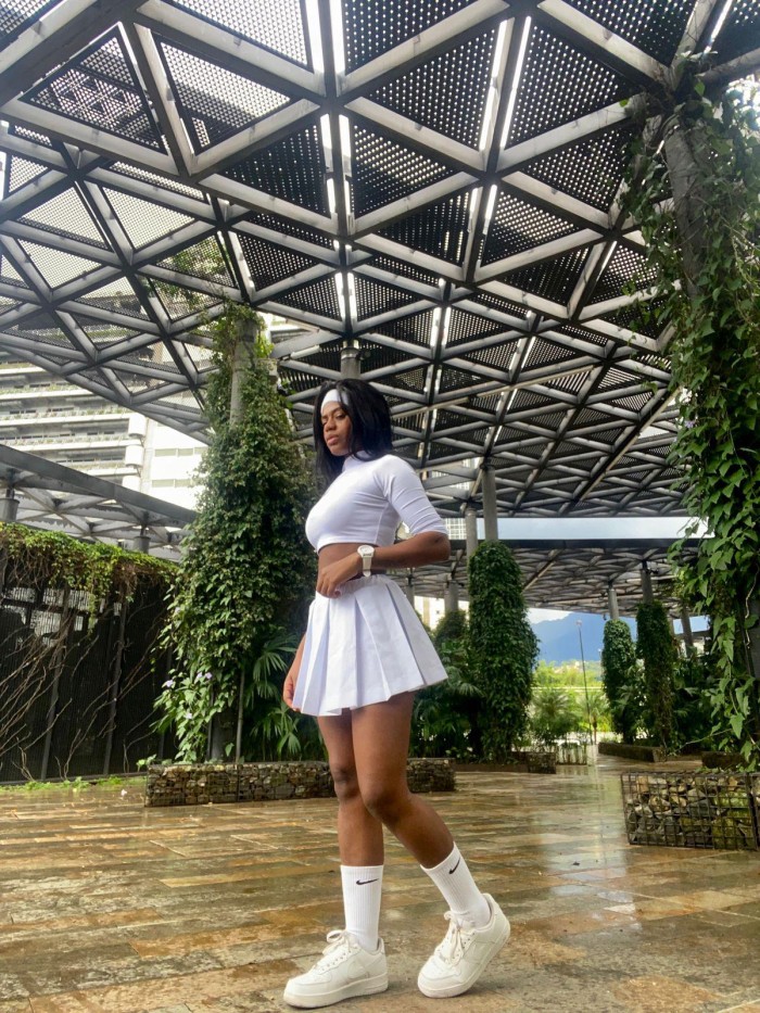 EN ZARAGOZA MORENAZA CACHONDA ARDIENTE FIESTERA