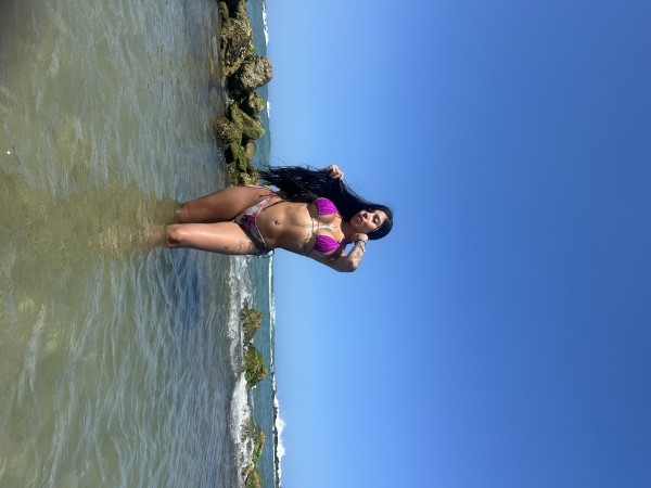 JOVENCITA SUPER CACHONDA Y MUY MAJA