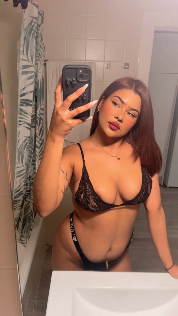 Sofia Hermosa morena piel suave muy caliente ven y disfrutemos! Elda-Petrer