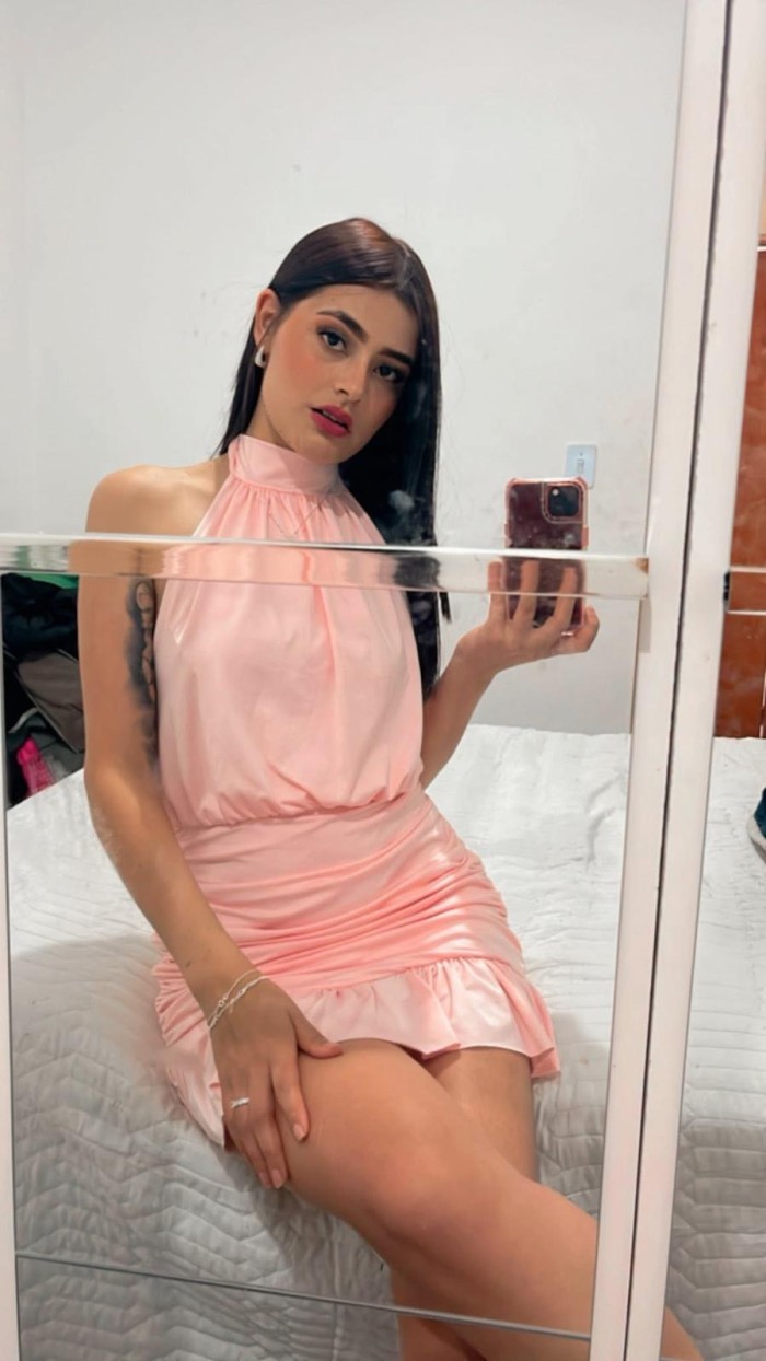 SENSUAL ARDIENTE FIESTERA SEXO ADICTIVO