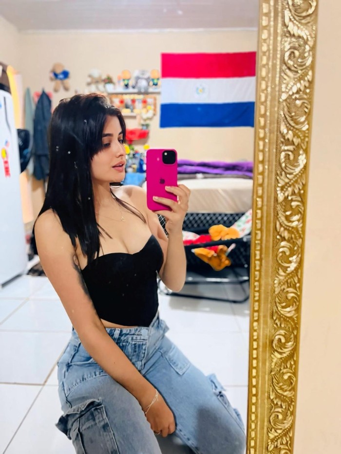 SENSUAL ARDIENTE FIESTERA SEXO ADICTIVO