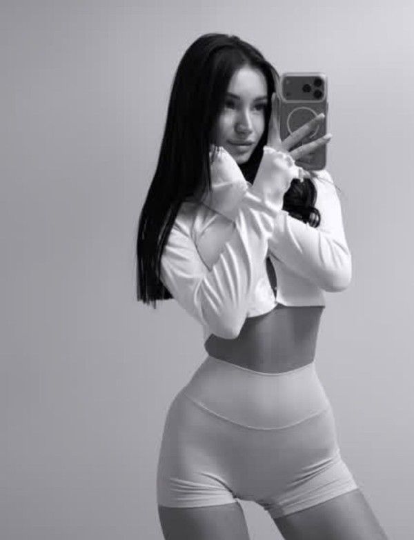 Chica joven dosponible 24 horas