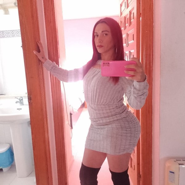 NOVEDAD NATALINA DINAMITA POLLA DURA COMO EL ACERO