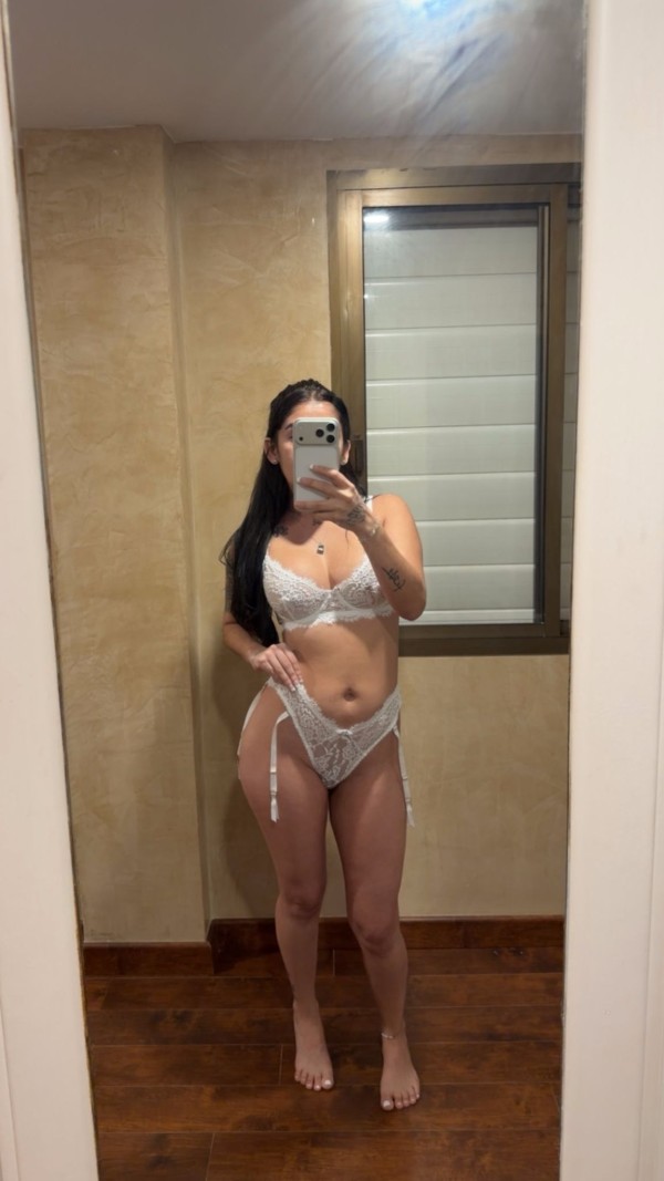 Latina ardiente