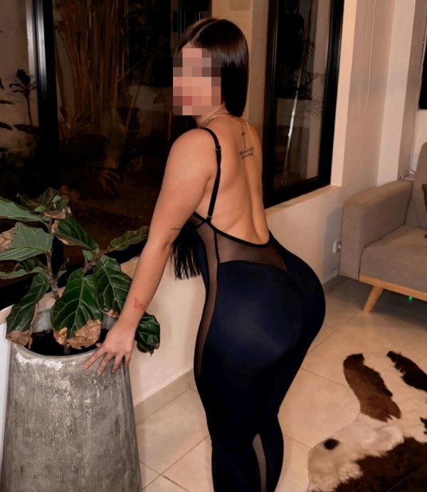 Joven Latina en Mocejón