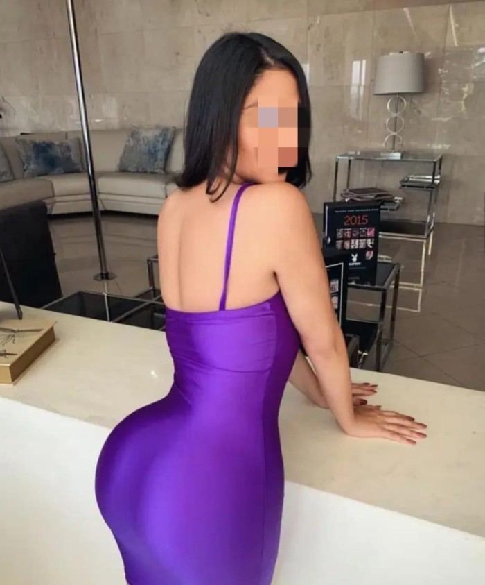 Novedad fiestera come rabos muy viciosa