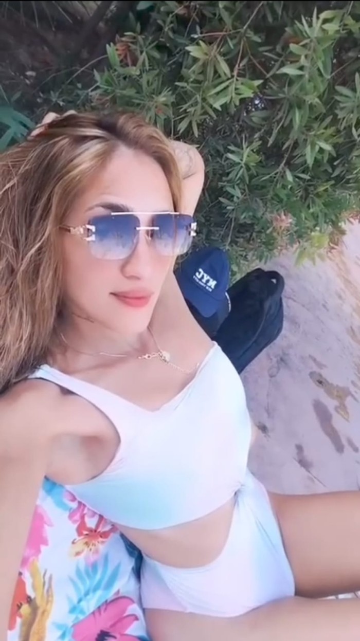 JOVENCITA MUY COMPLACIENTE! COMPLETA! 24H