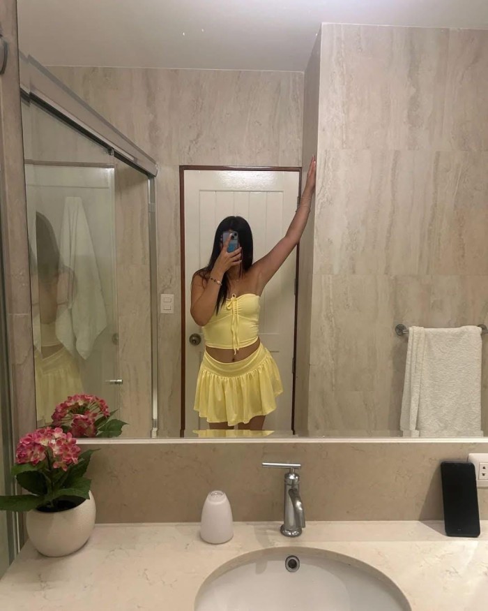 TU NIÑATA CACHONDA DISPONIBLE 24H