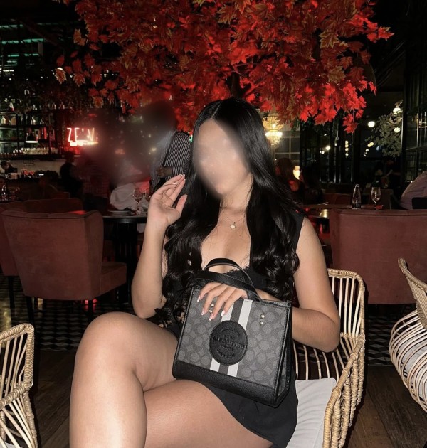 Apasionada y encantadora colombiana