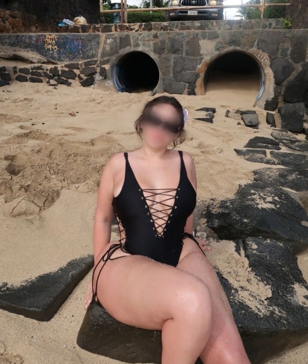 LATINA EXÓTICA COMPLETITA TRATO ROMANTICO