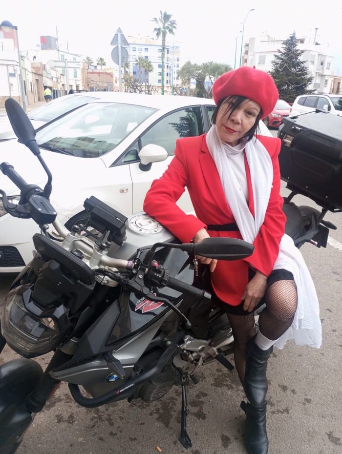 MADURITA EXOTICA Y BELLA PARA DARTE PLACER!