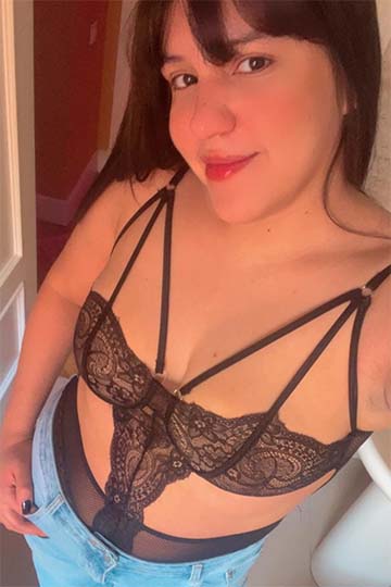 CAÑERA A TOPE MAMONA PUTISIMA TRAGONA Y MORBOSA