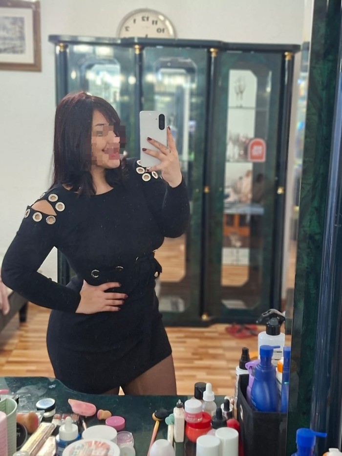 JOVENCITA LINDÍSIMA COLOMBIANA 22 AÑITOS NOVEDAD