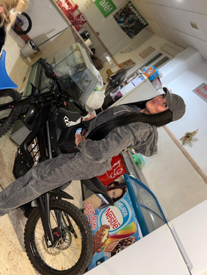 Valeria transexual lago videollamadas y salidas ve