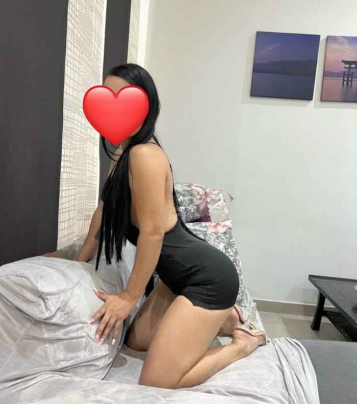 MORENAZA ATREVIDA JUGUETONA MORBOSA