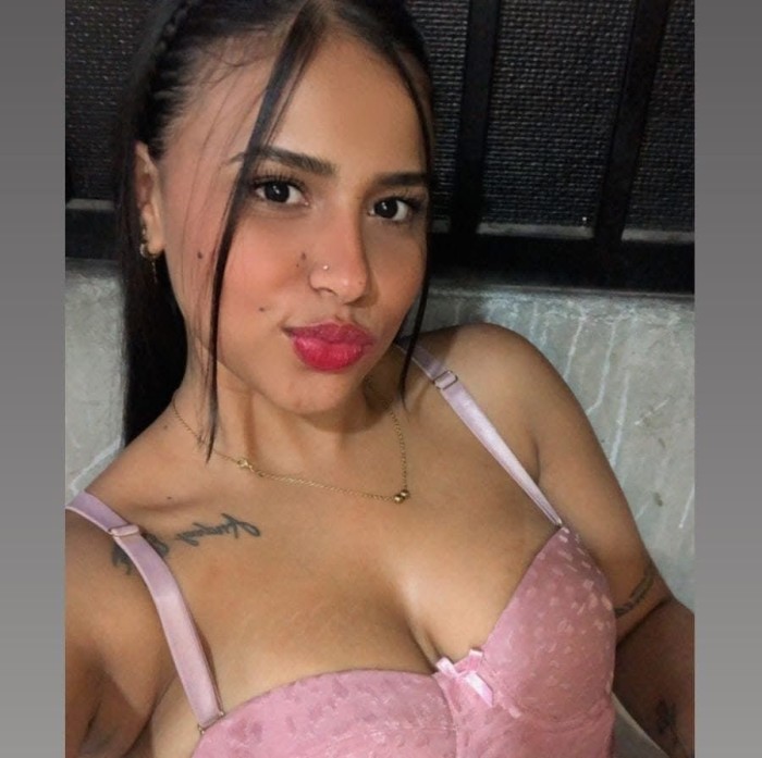 CARIÑOSA DISPUESTA PARA TI