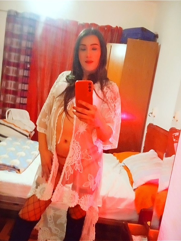 KIARA TRANS  VICIOSA MORBOSA TRATO DE NOVIOS