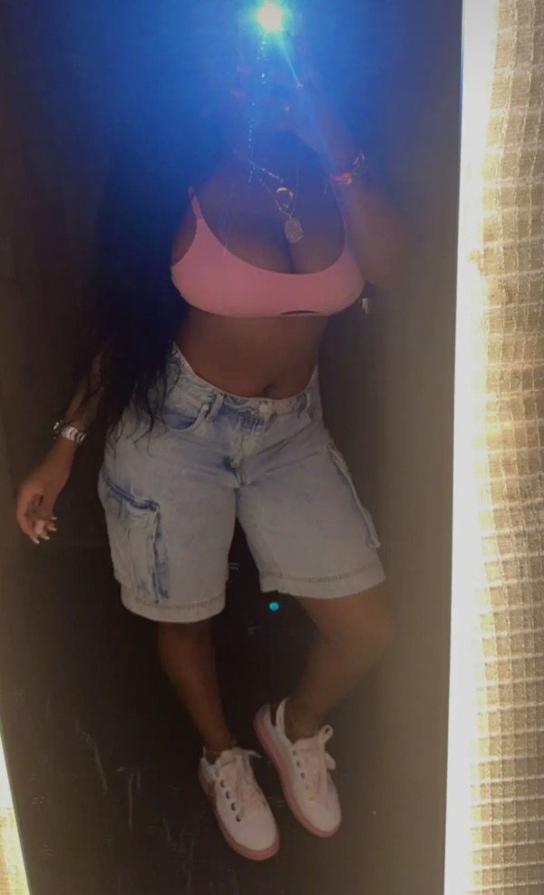 BEBE TE APETECE METERTE UNAS BUENAS RAYITAS EN MIS