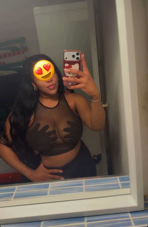 BEBE TE APETECE METERTE UNAS BUENAS RAYITAS EN MIS