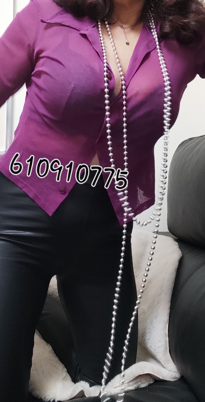 ESPAÑOLA MADURITA ATRACTIVA PARTICULAR. MASAJES