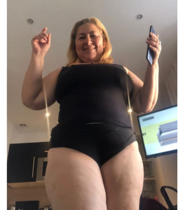 MADURITA ENTREGADA CACHONDA COMPLACIENTE