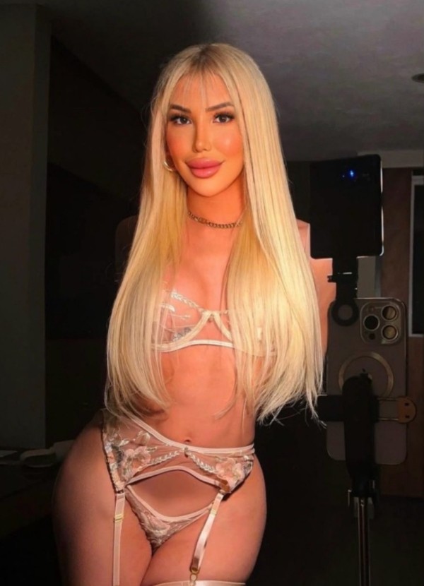 Tatiana novedad en tu zona RUBIA encantadora