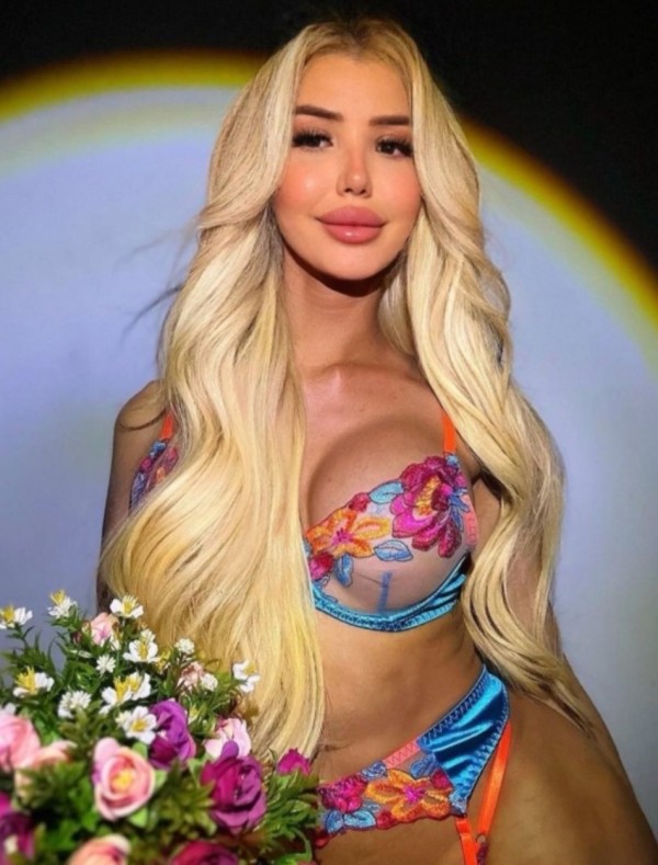 Tatiana novedad en tu zona RUBIA encantadora