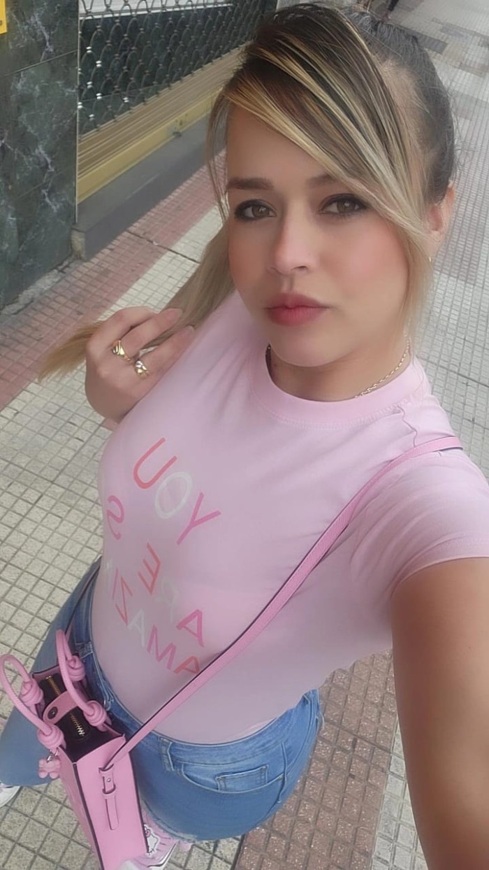 Fiestera morbosa con rica mamada