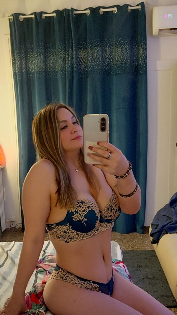 CAROL COLOMBIANA, FIESTERA 24 HRS COMPLACIENTE Y ARDIENTE, 612258582