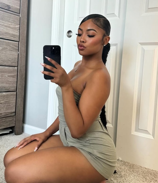 UN BOMBÓN DE CHOCOLATE