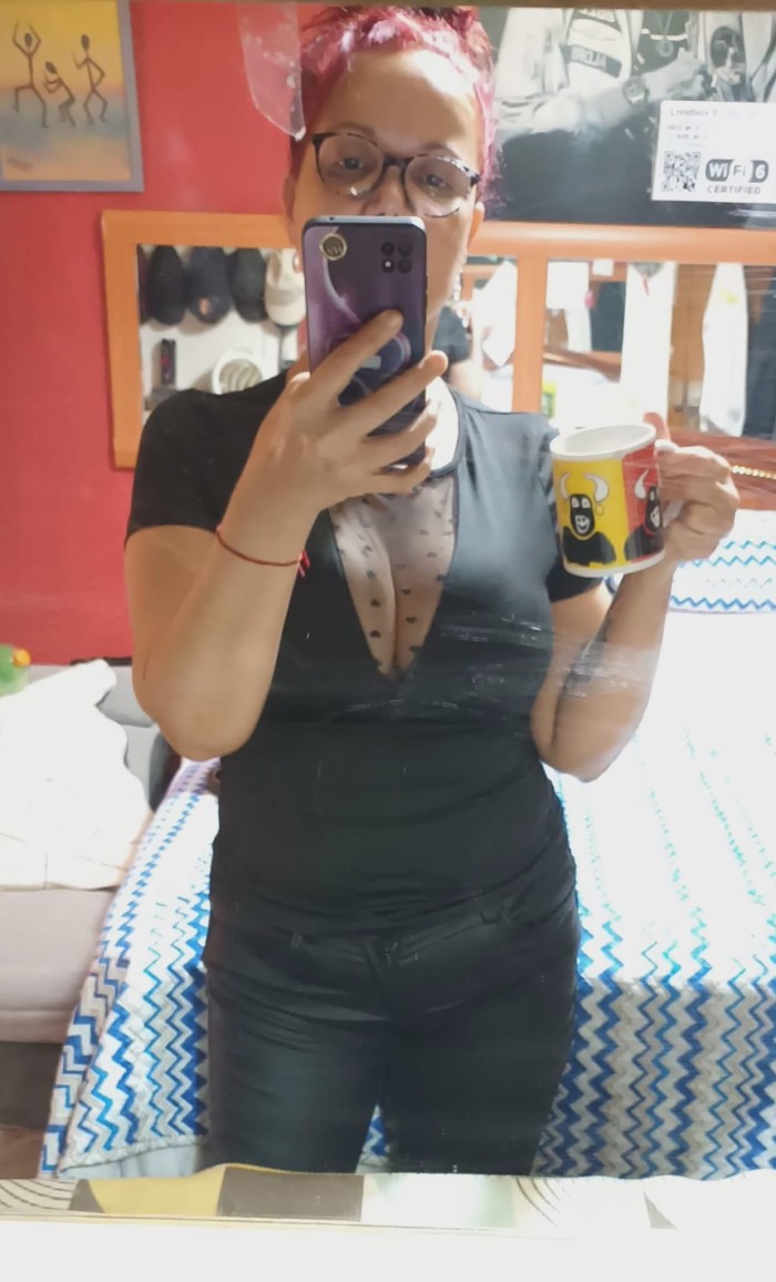 BRASILEÑA ELEGANTE Y FIESTERA EXPERIENCIA