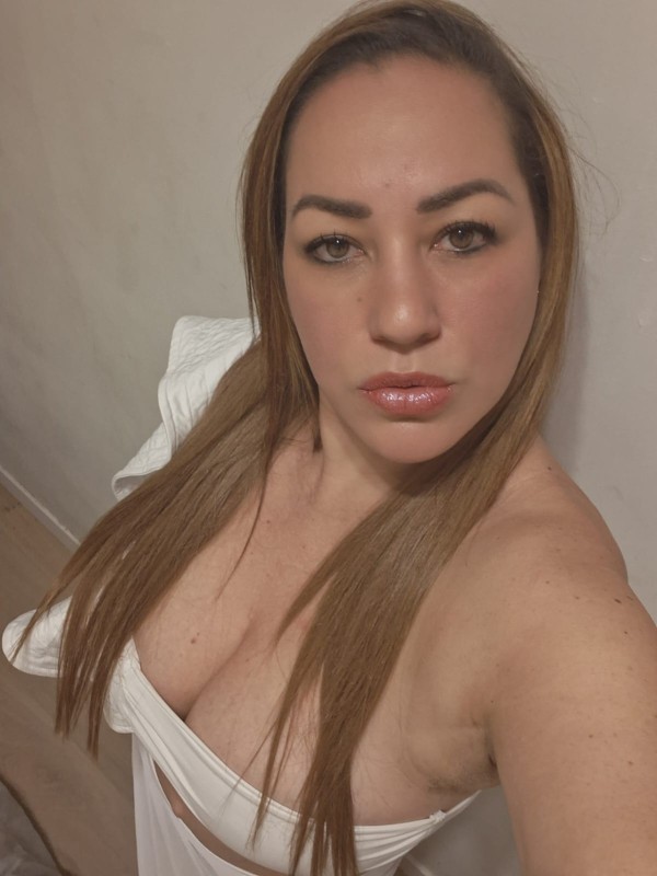 COLOMBIANA DE ENCANTO ENVOLVENTE 604159850