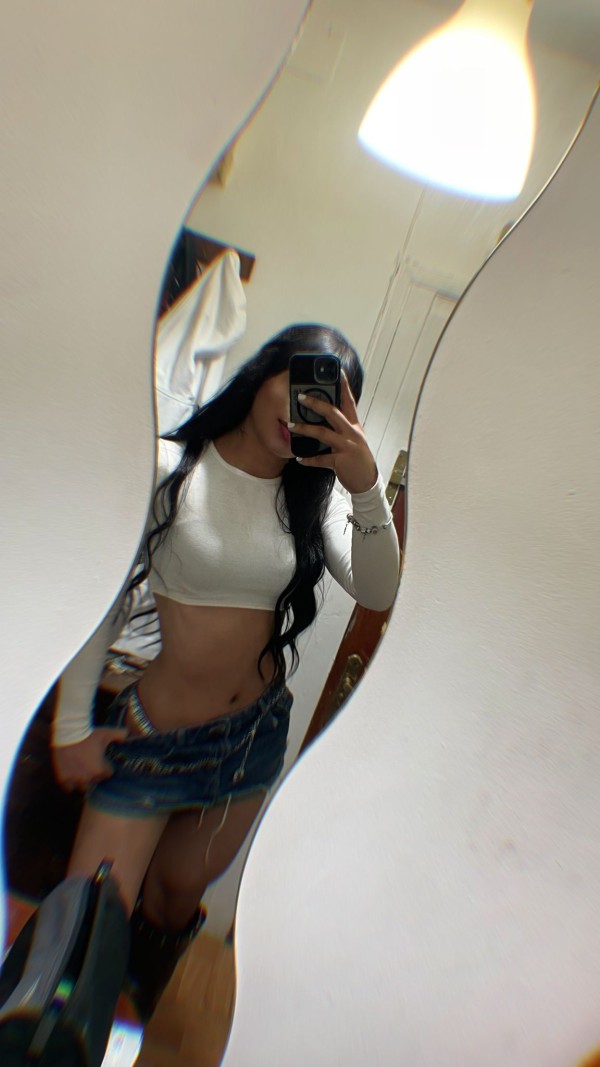 ZORRITA FIESTERA CON UN BUEN CULO AGUANTADOR