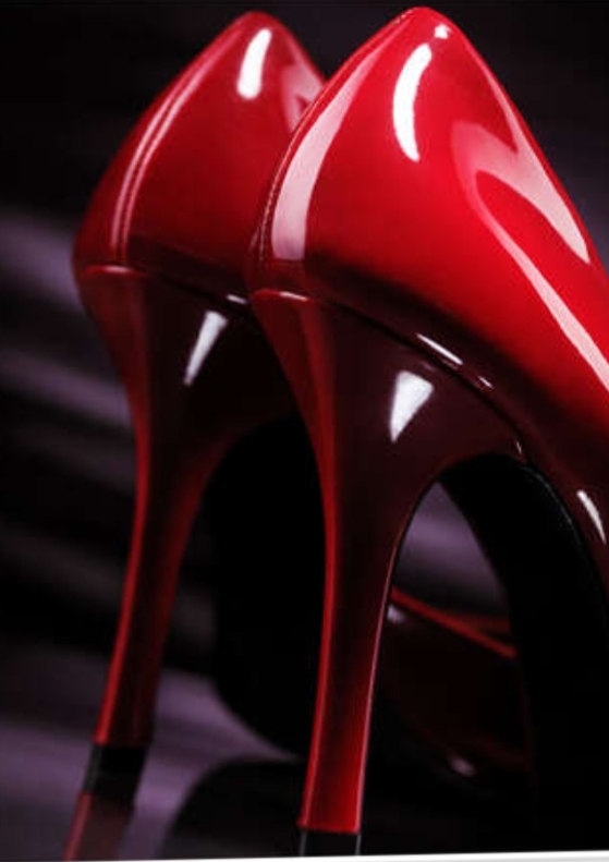 PLAZA PARA CHICAS, BARCELONA