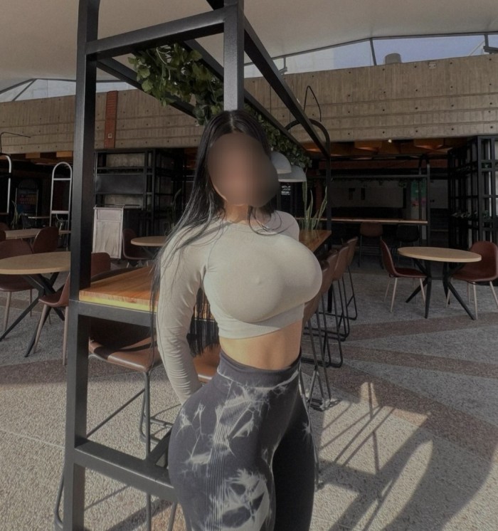 JOVENCITA MUY CACHONDA